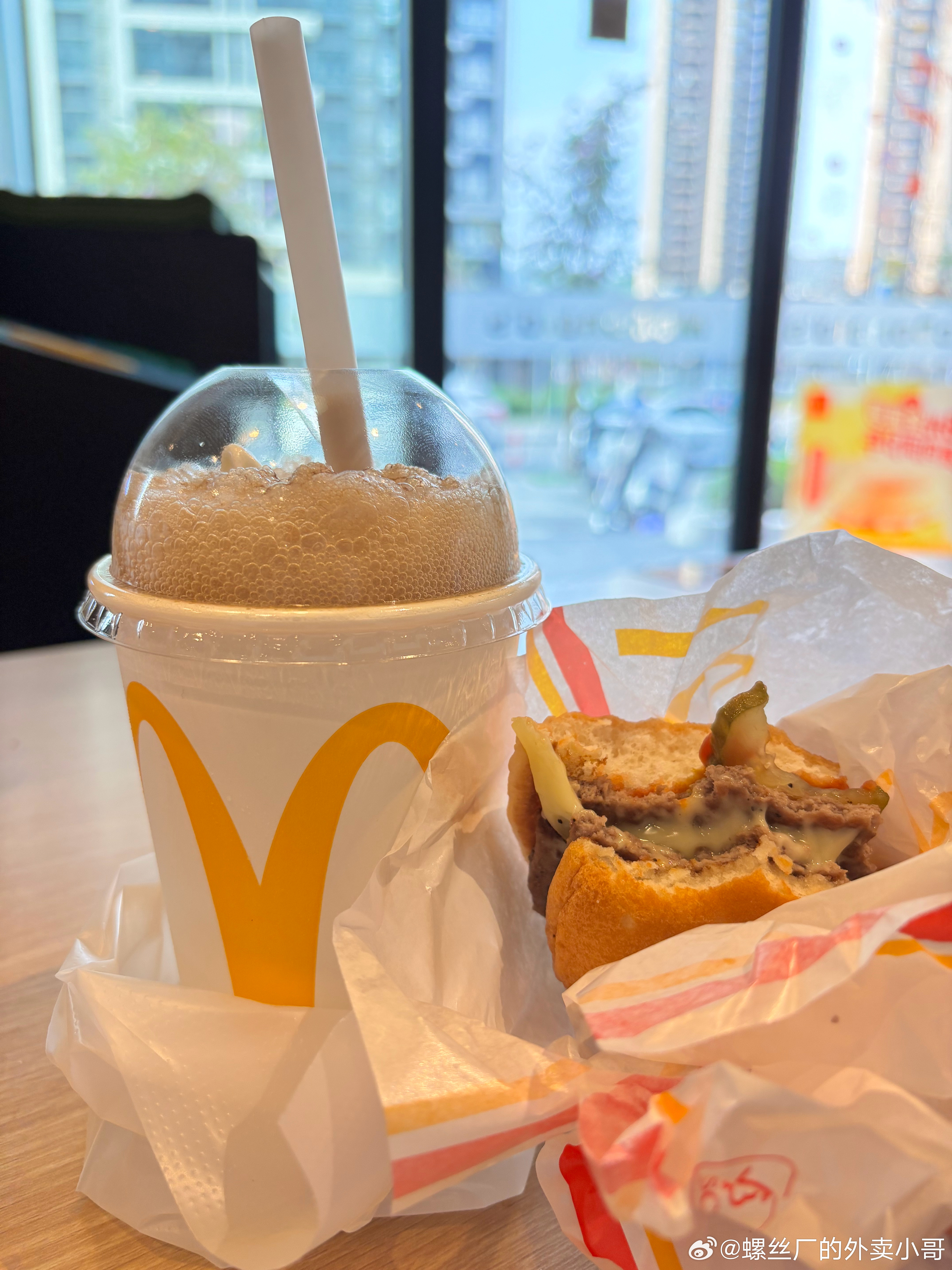 看到一下，真的像假吃一样。    上次我差一点也被视频里面的试吃忽悠到了。还有以