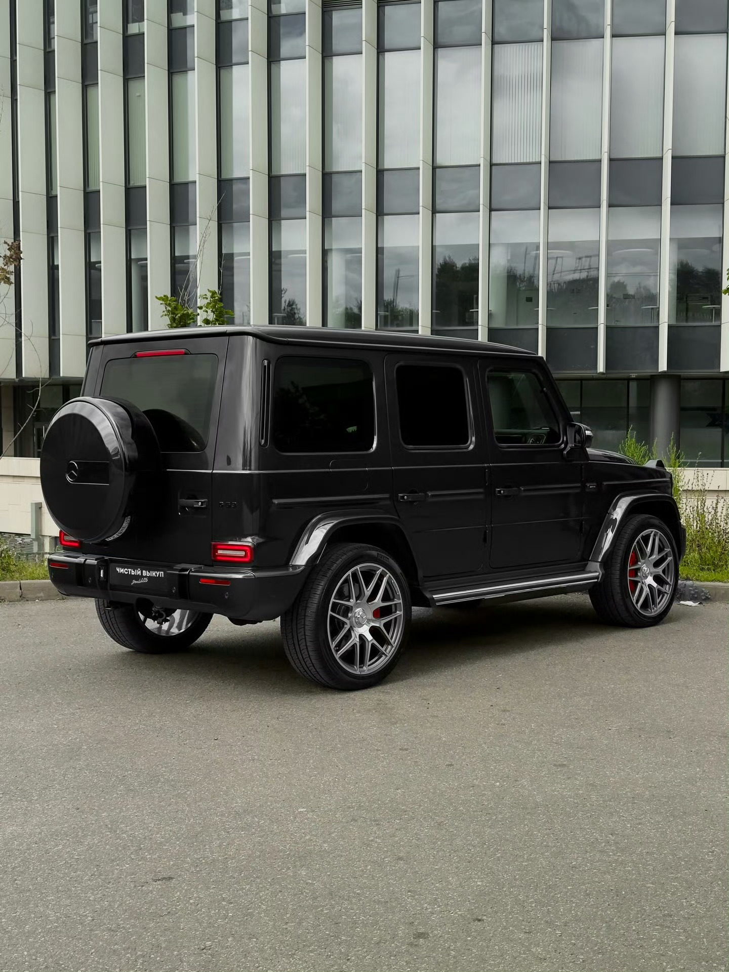 梅赛德斯–AMG G63 