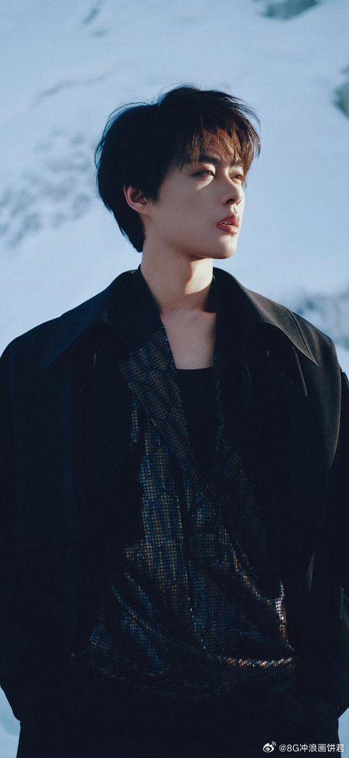 柯淳没让无限监制们失望无限超越班 从节目里的作业到荧幕上的作品，柯淳这条路走得扎