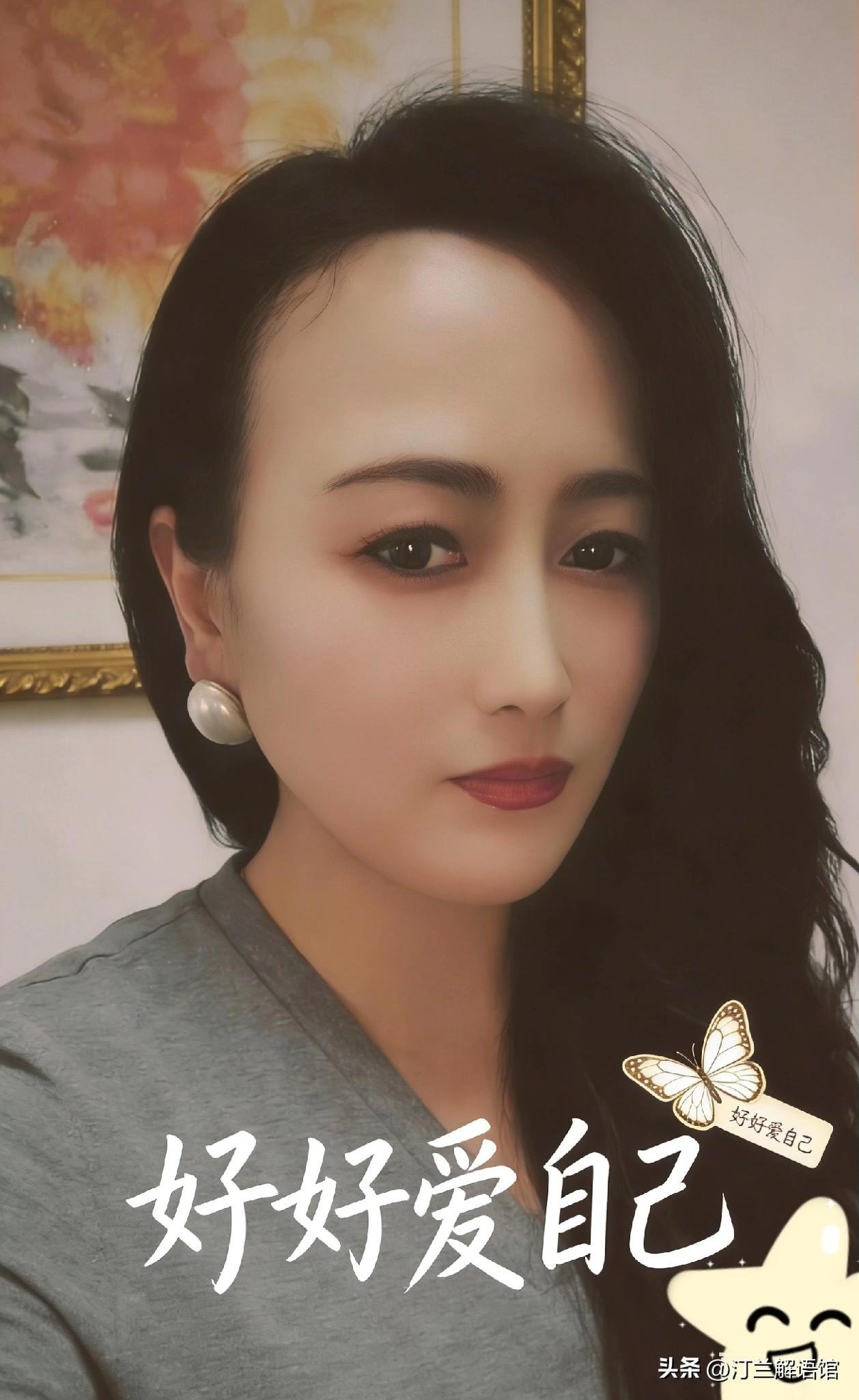 很多女人在婚姻里痛苦，是因为期望太高。期望对方永远体贴，期望承诺永远不变，期望感