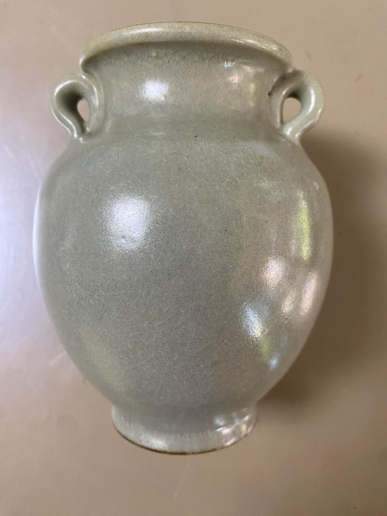 蒲子敏谈汝窑瓷的鉴别

各位网友早上好，今天我们来谈一谈汝窑。

近期，有所谓的