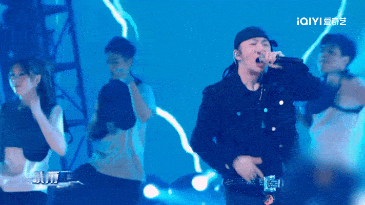 #108号JarStick我们江湖见#他们在新说唱的这个舞台上面带来了最让人感动