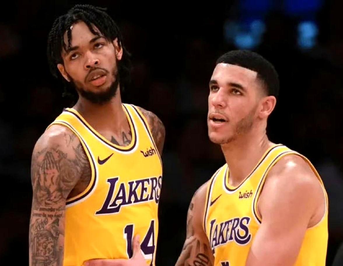 球哥鲍尔最近聊湖人当年的浓眉交易，说湖人该留住原来的阵容，别换浓眉，看看继续发展