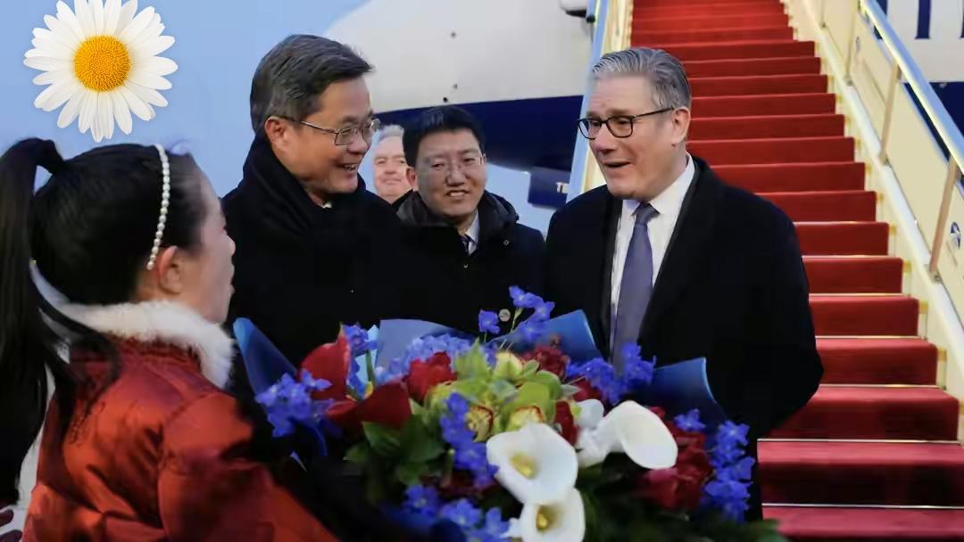 1月31日斯塔默结束4天访华，过了好几天还没缓过劲，近日在英国议会罕见发飙。他痛