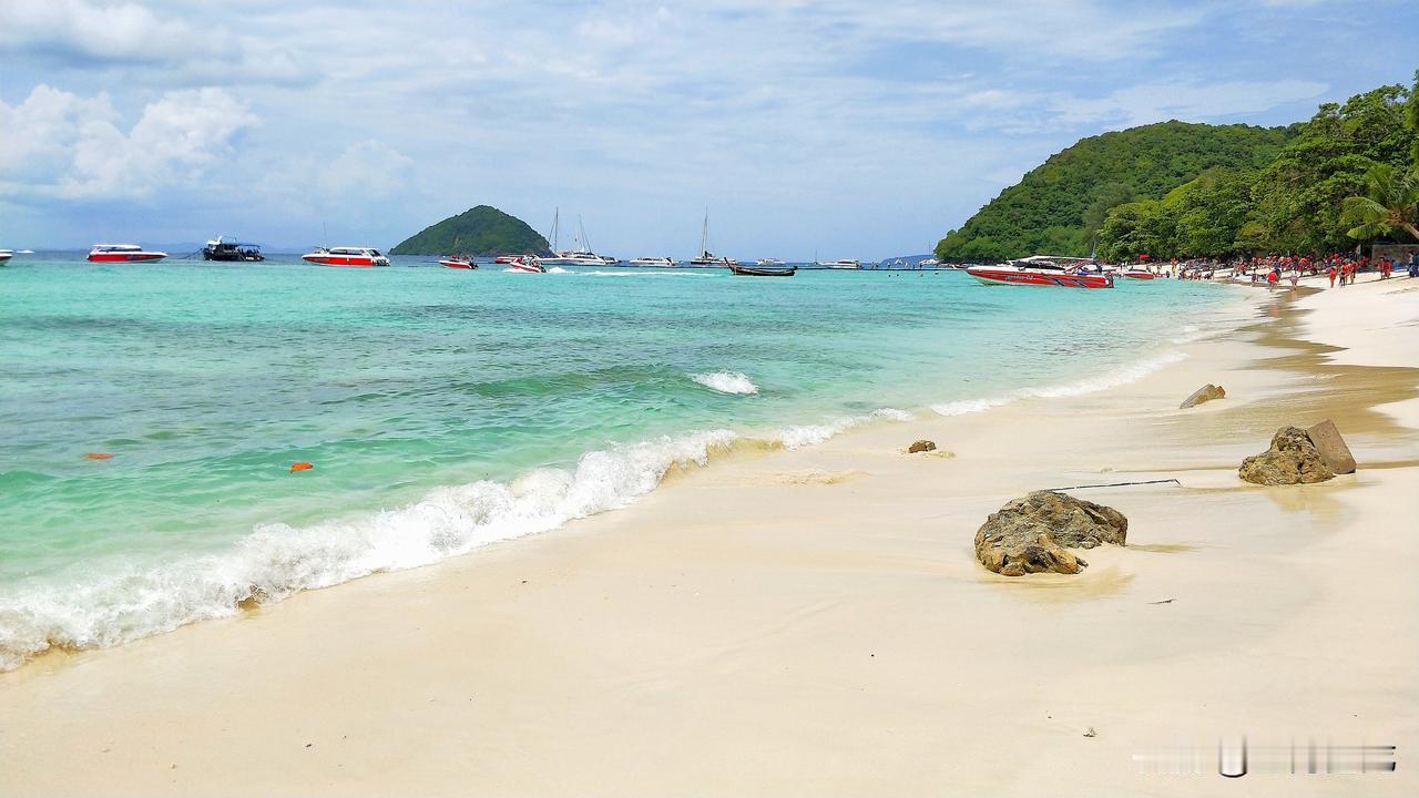 前几天一大堆品牌站队辫子一边，大家感觉是不是有些无力？感觉为啥他们那么强大？那么