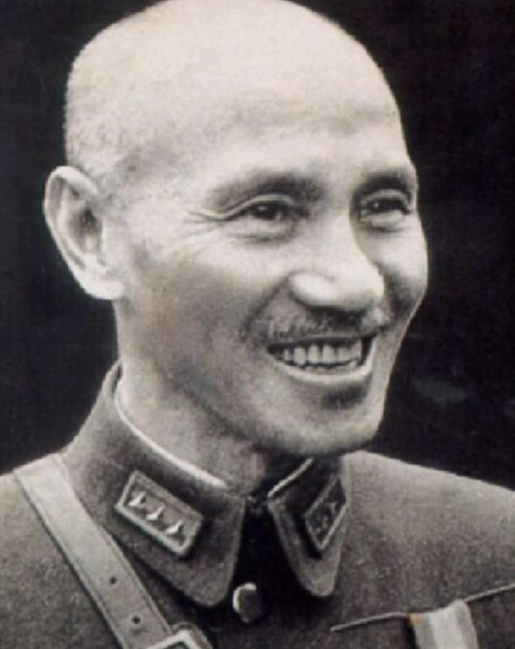 1963年10月8日，身在台湾的蒋介石接到一封十万火急的电报，电报里表示，中国大