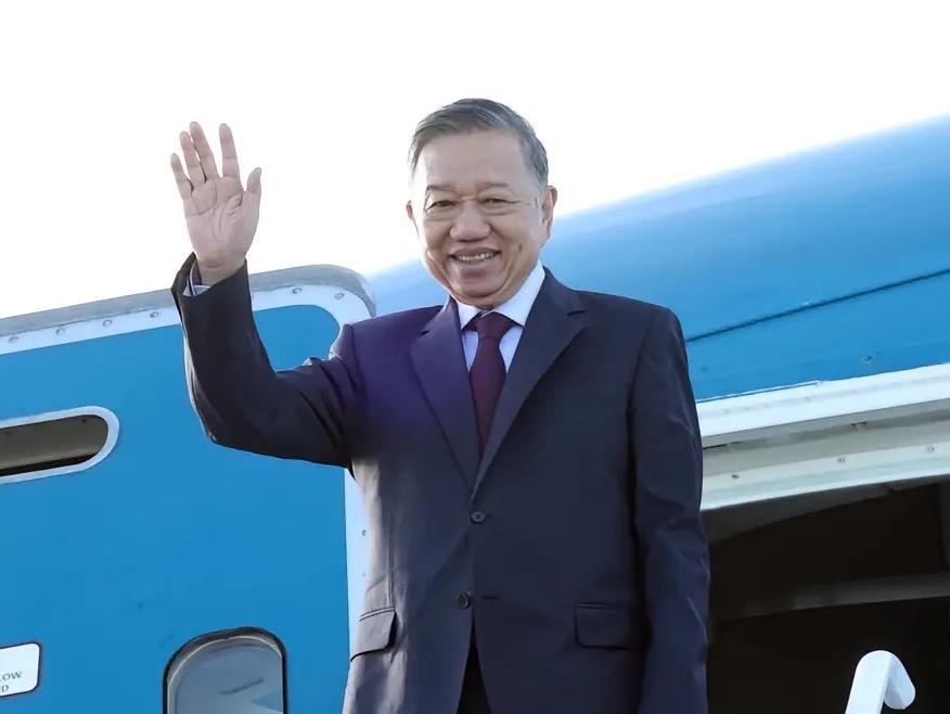 越南放大招！全面鼓励党员经商，复刻中国8090年代下海潮？

近期召开的越共十四