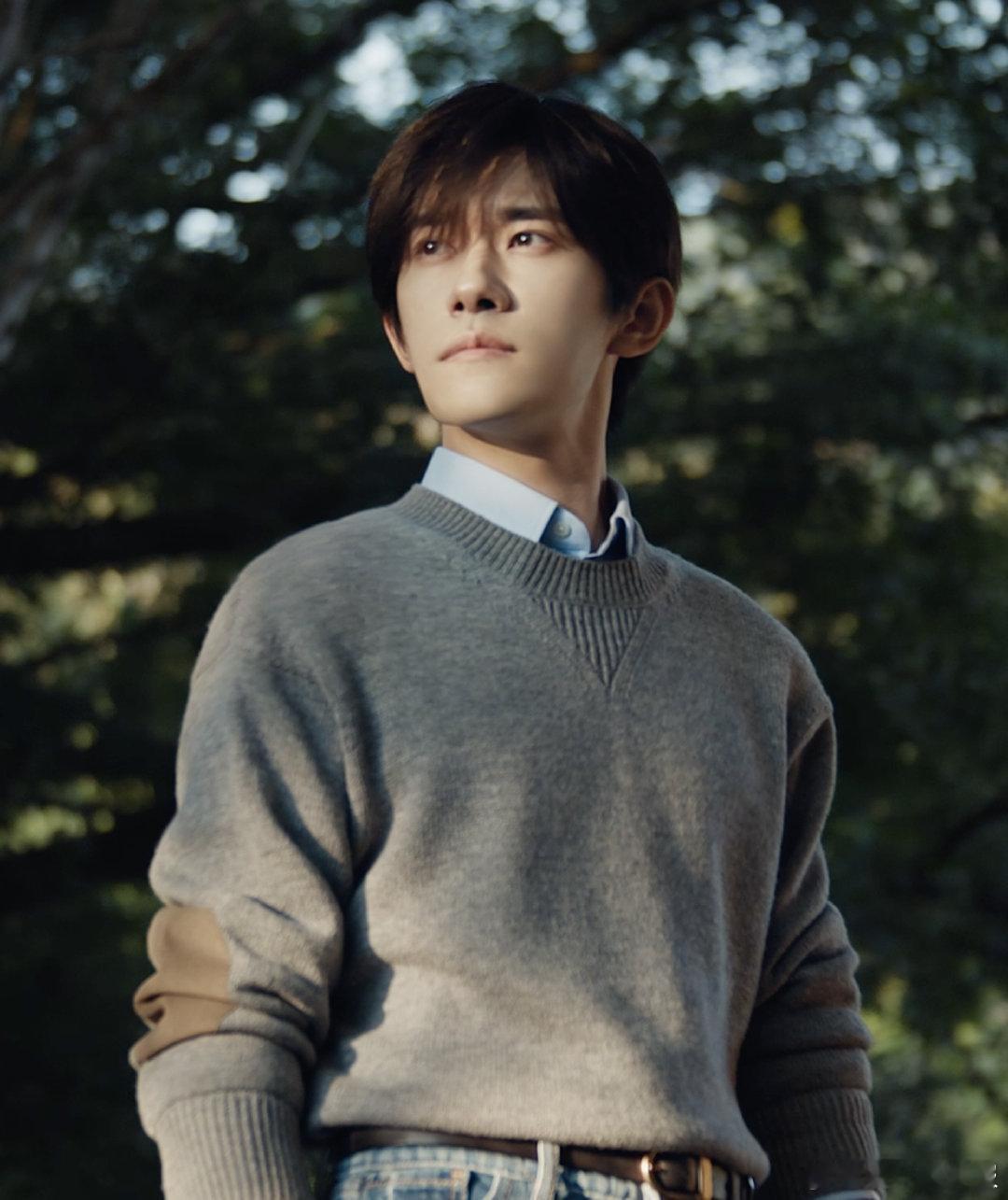 千玺陪你和更好的自己say嗨 谁能拒绝和一起变更好！他一路脚踏实地沉淀自己，每一