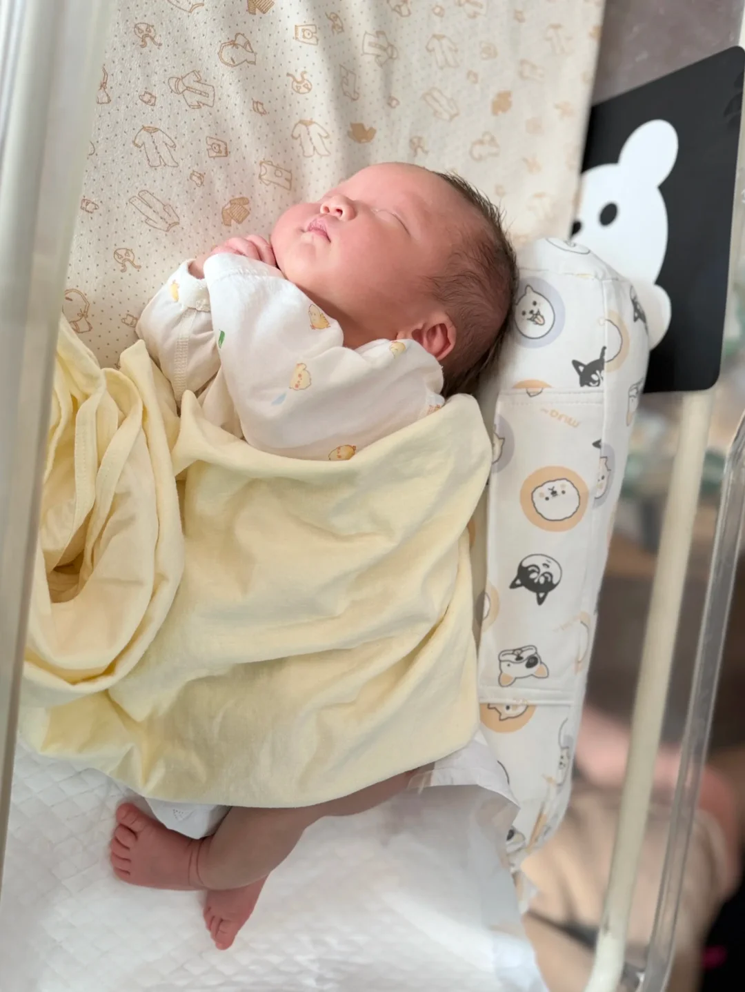 39+4已生男孩，不要带太多去医院。