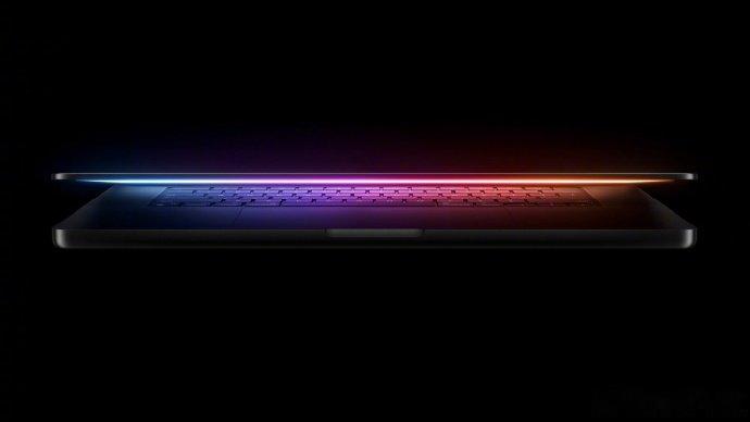 【曝三星独供新一代MacBookPro触控屏，最快年底发布】7 月 28 日消息