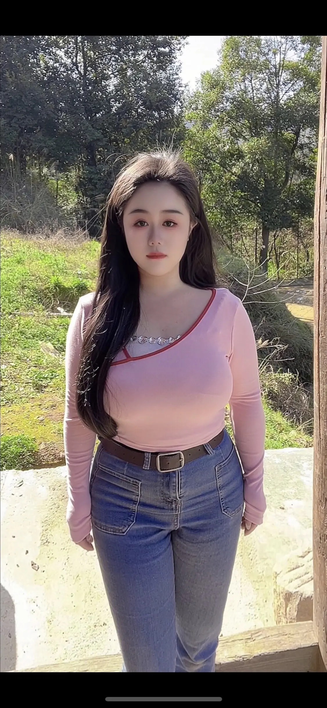我上哪里去找一个，不赌博，不聊骚，抽烟没瘾，喝酒有度，成熟稳重，偶尔还...