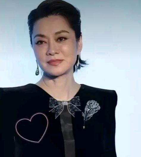 手握合法继承权，毛阿敏个人可继承的资产轻松突破百亿。
放眼全网，没人相信有人能拒