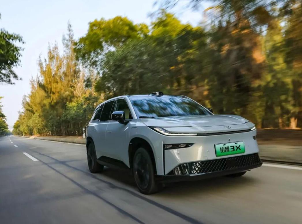 这剧本不对吧？丰田仍可日赚4.7亿，日系车日子真的难过吗？
随着自主车型在“智能