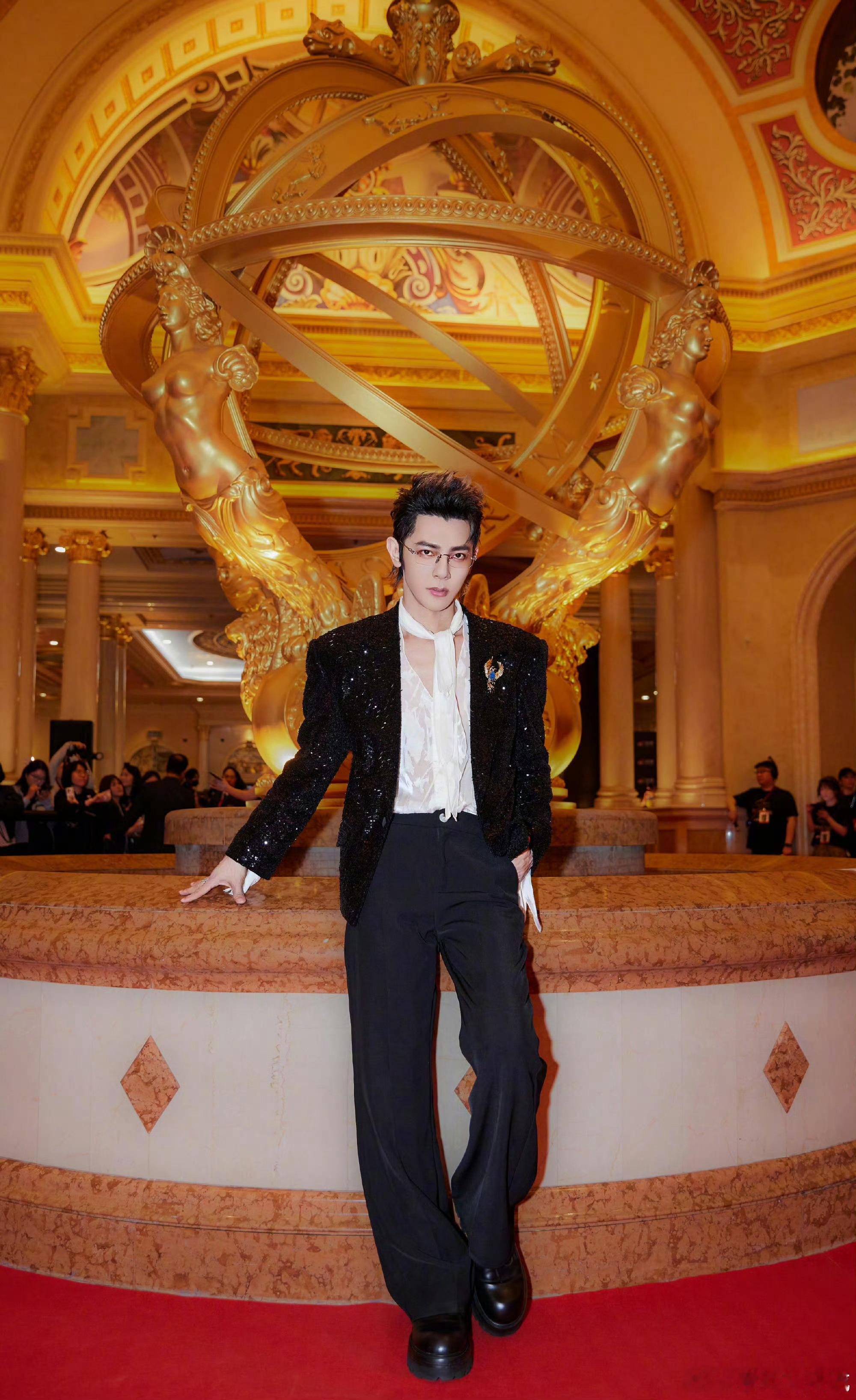 汪东城 不明白贴脸开大的人汪东城怼cp粉22日晚，汪东城直播时怼CP粉：“有些人