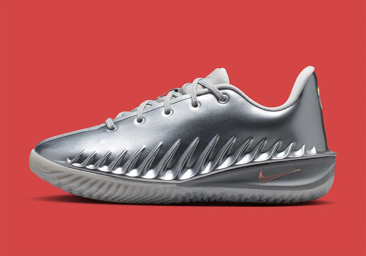 Nike GT Cut 4 Off “Metallic Silver” 