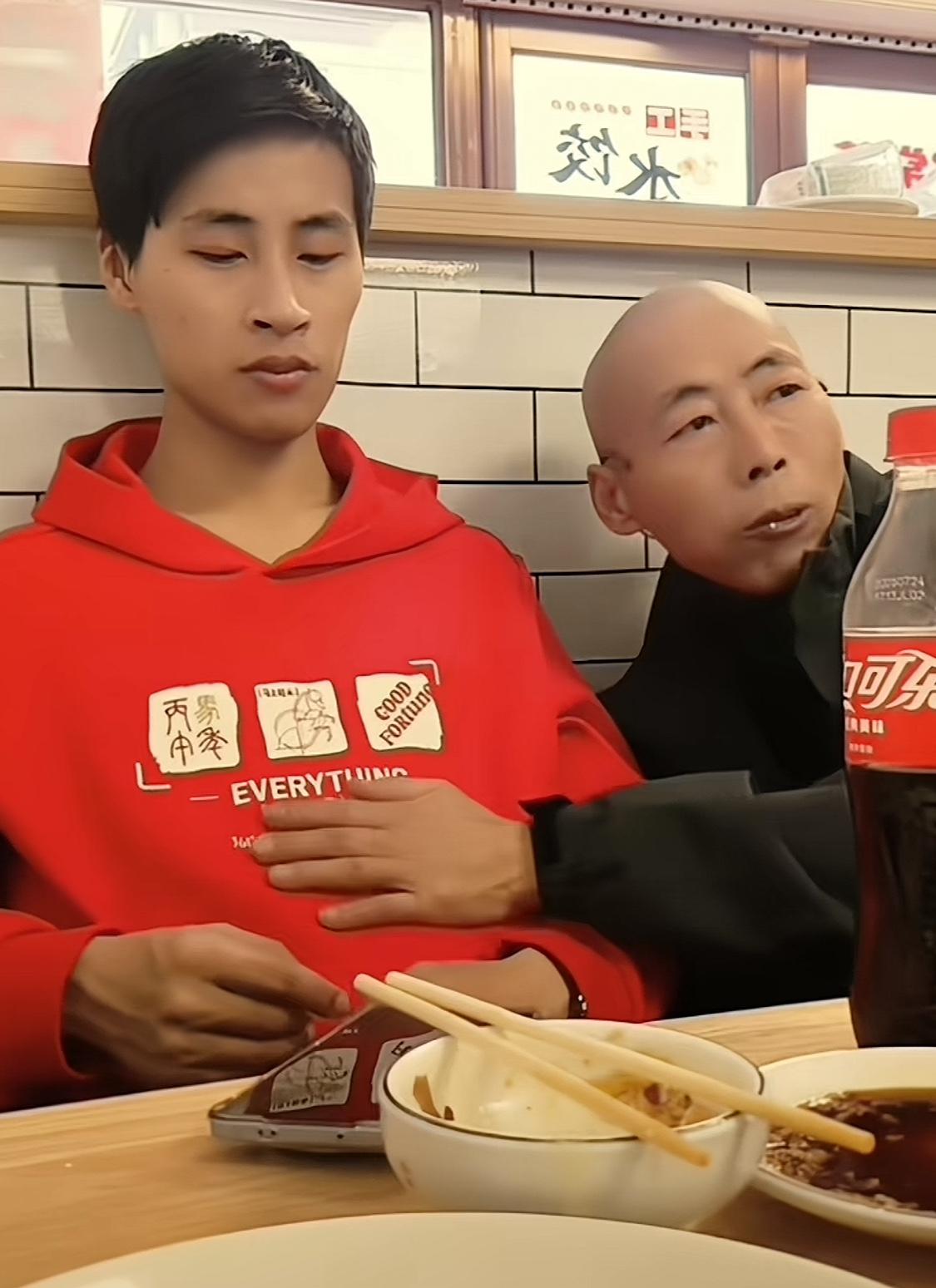 张云鹏表哥表示：暂时不会带货，这几天只是让大家随时能关注到张云鹏的动态，所以几乎