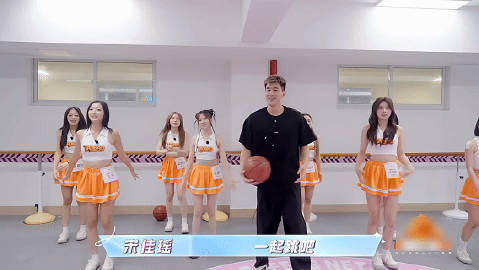 郭艾伦化身DJ又唱又跳 谁被郭艾伦的DJ新身份惊艳到！在《下一顺位是她》里又唱又