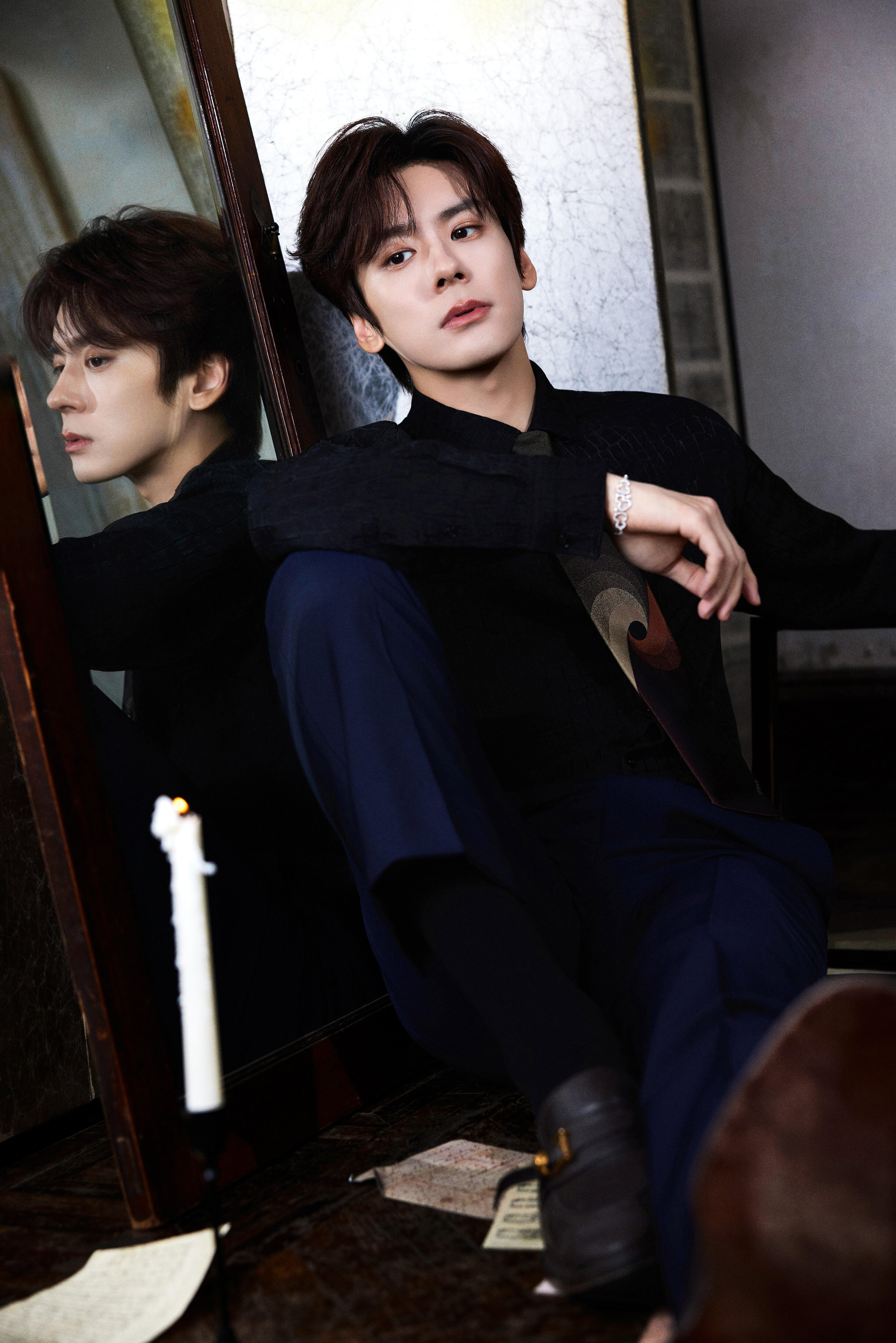 魏哲鸣孔雀开屏这一块魏哲鸣这孔雀开屏技能属实是开过光的吧！在《你是迟来的欢喜》里