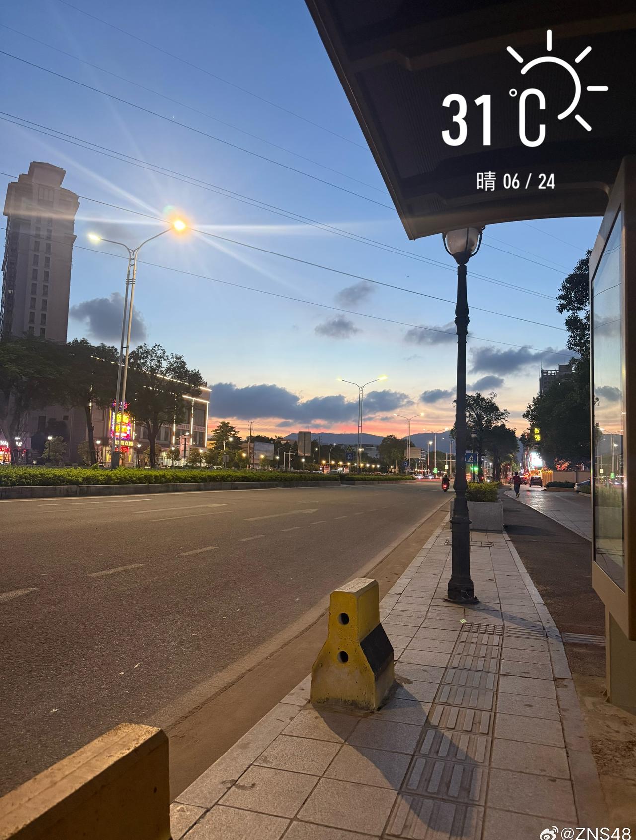 开始入夜，气温也逐渐凉下来 广东天气 ​​​