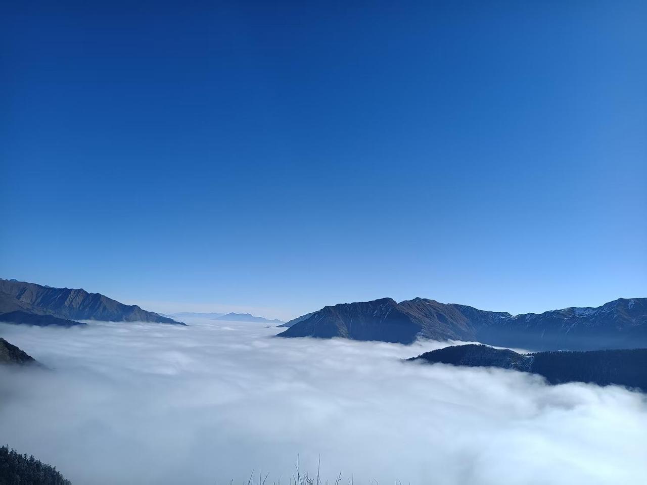 天南地北大拜年牛背山云海