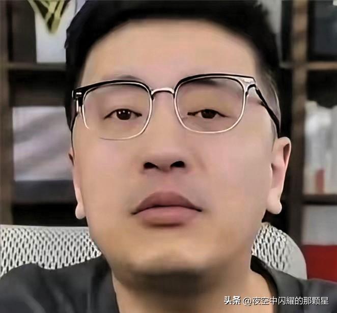 好奇查了下张雪峰的出身。
不查不知道，
一查才知道，张雪峰根本不是资源咖，他就是