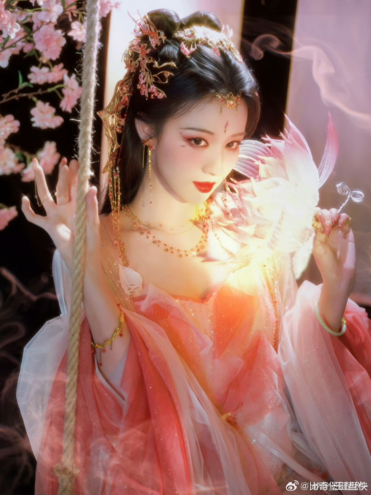 小时候全班传着看的《浮生物语》，百万书粉基础，现在迎来剧版，情怀和期待感直接拉满