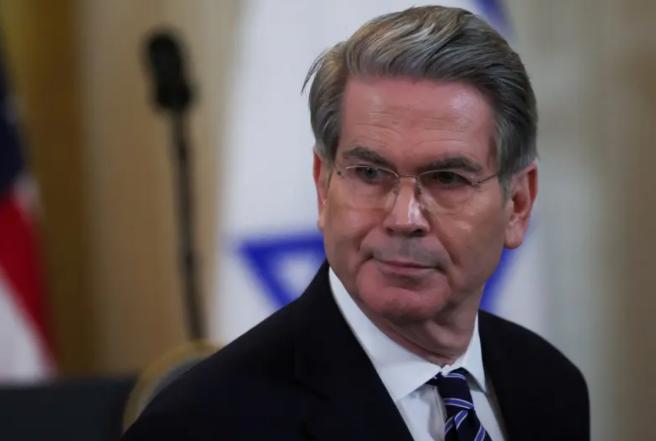 美国财长贝森特终于说了句大实话！很多人以为，中国最大的底牌是稀土。

错了！真相