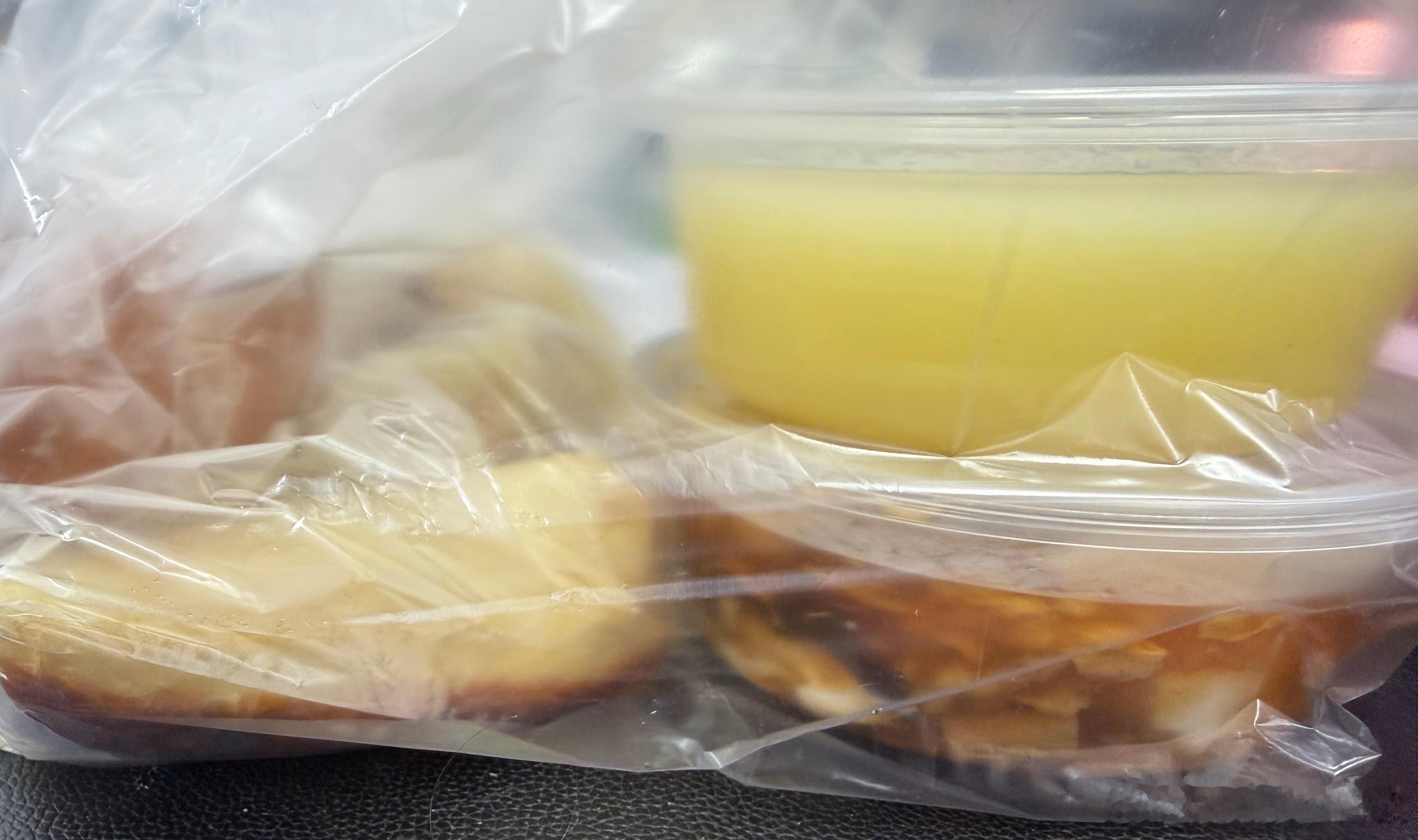 豆腐脑 玉米粥土豆丝饼 蒸饺 茶叶蛋我这么吃还能瘦吗？ 