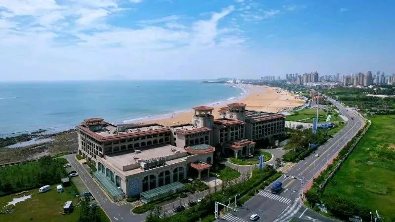 11月22日，青岛海洋发展干部人才学院在青岛西海岸新区揭牌启动，成为全国首家海洋