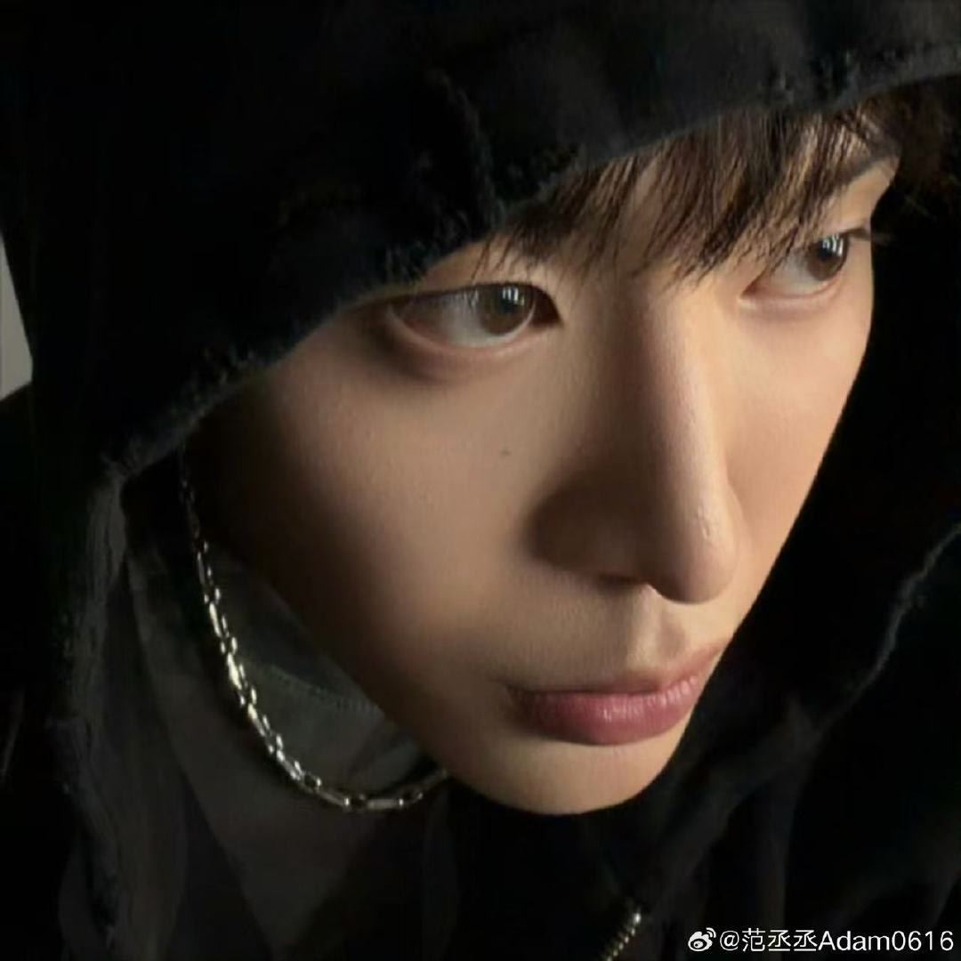 范丞丞最近的我范丞丞最近的自拍 范丞丞最近的自拍 