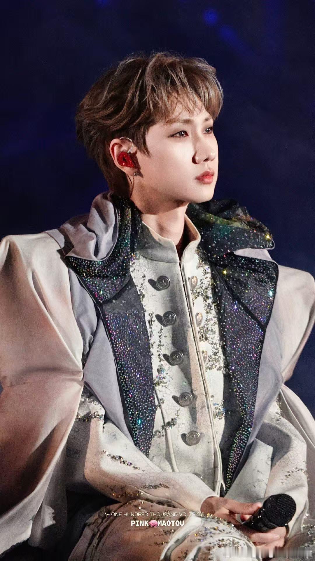 汪苏泷收官场真粉率百分之百 收官场的惊喜瞬间！泷哥突然考我们迪士尼合作曲，没有提