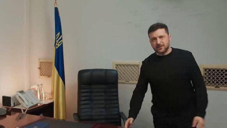 从苏联核战堡垒到战时中枢：泽连斯基首次展示藏身掩体

乌克兰“Strana.ua