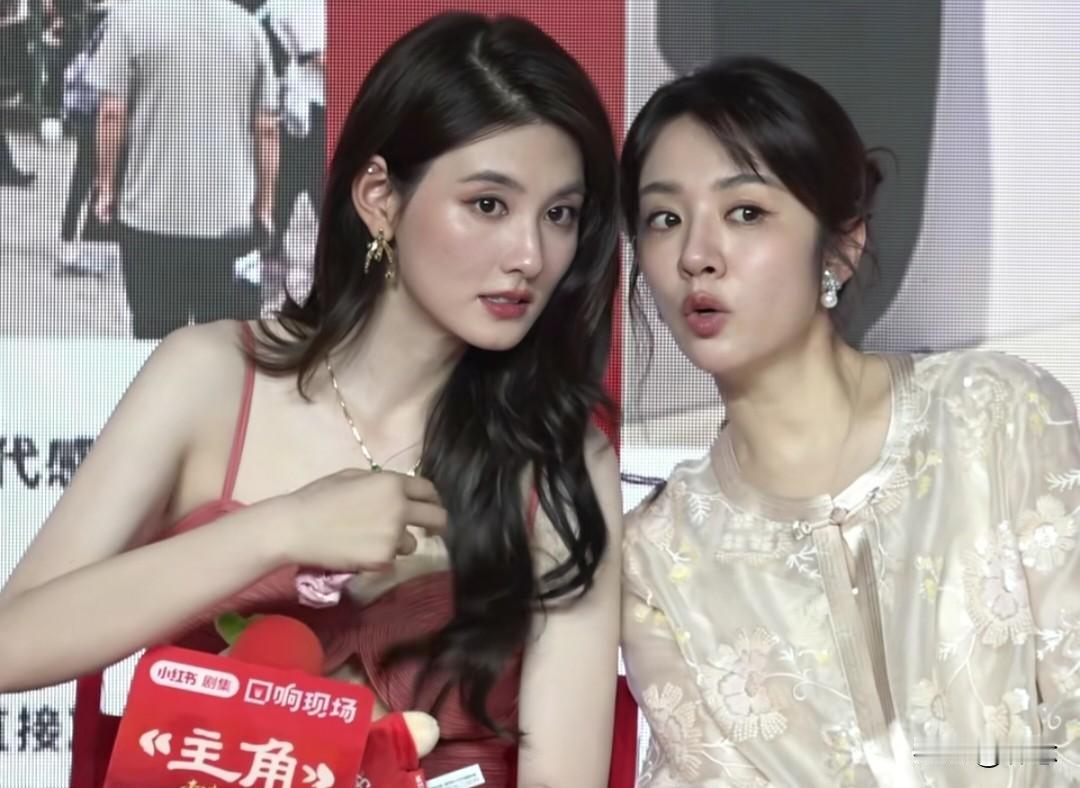 韩沛颖王晓晨同框采访引热议！一个专注讲戏，一个频频走神，网友：关系一目了然[我想