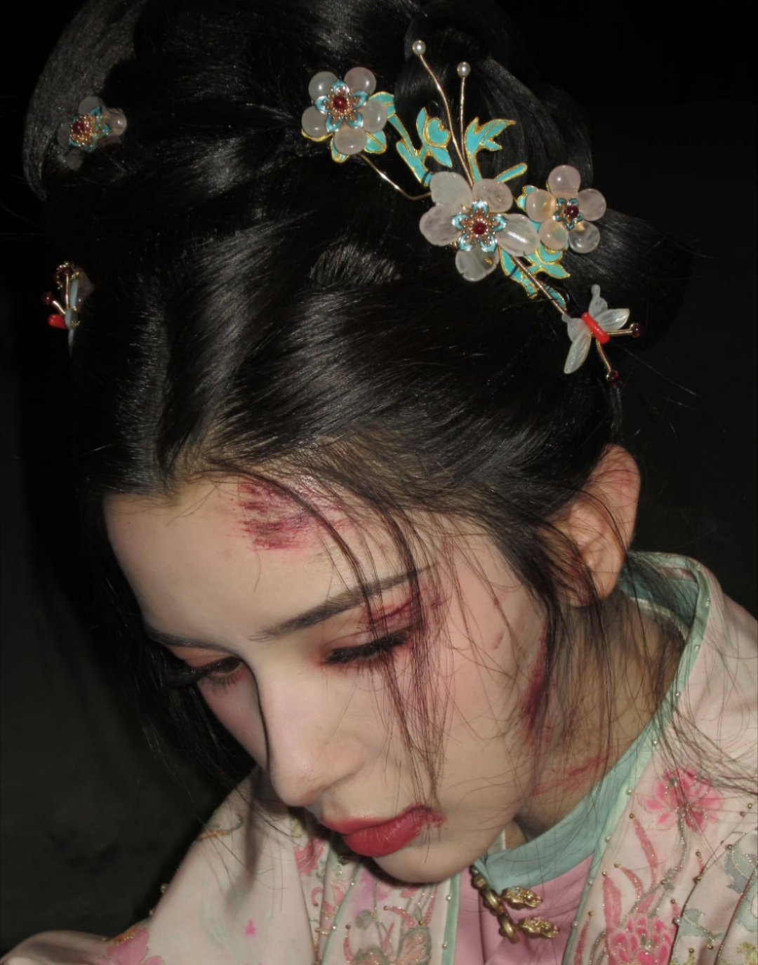 哈尼克孜美我一大跳～漂亮宝宝，超喜欢这个造型，破碎感