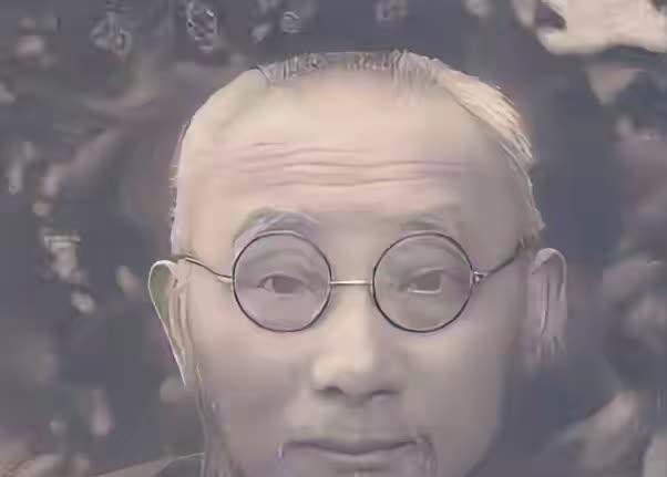 1938年，大汉奸陶锡三在家里宴请日军。突然，她听到女儿哭喊着：“救命啊，救命啊