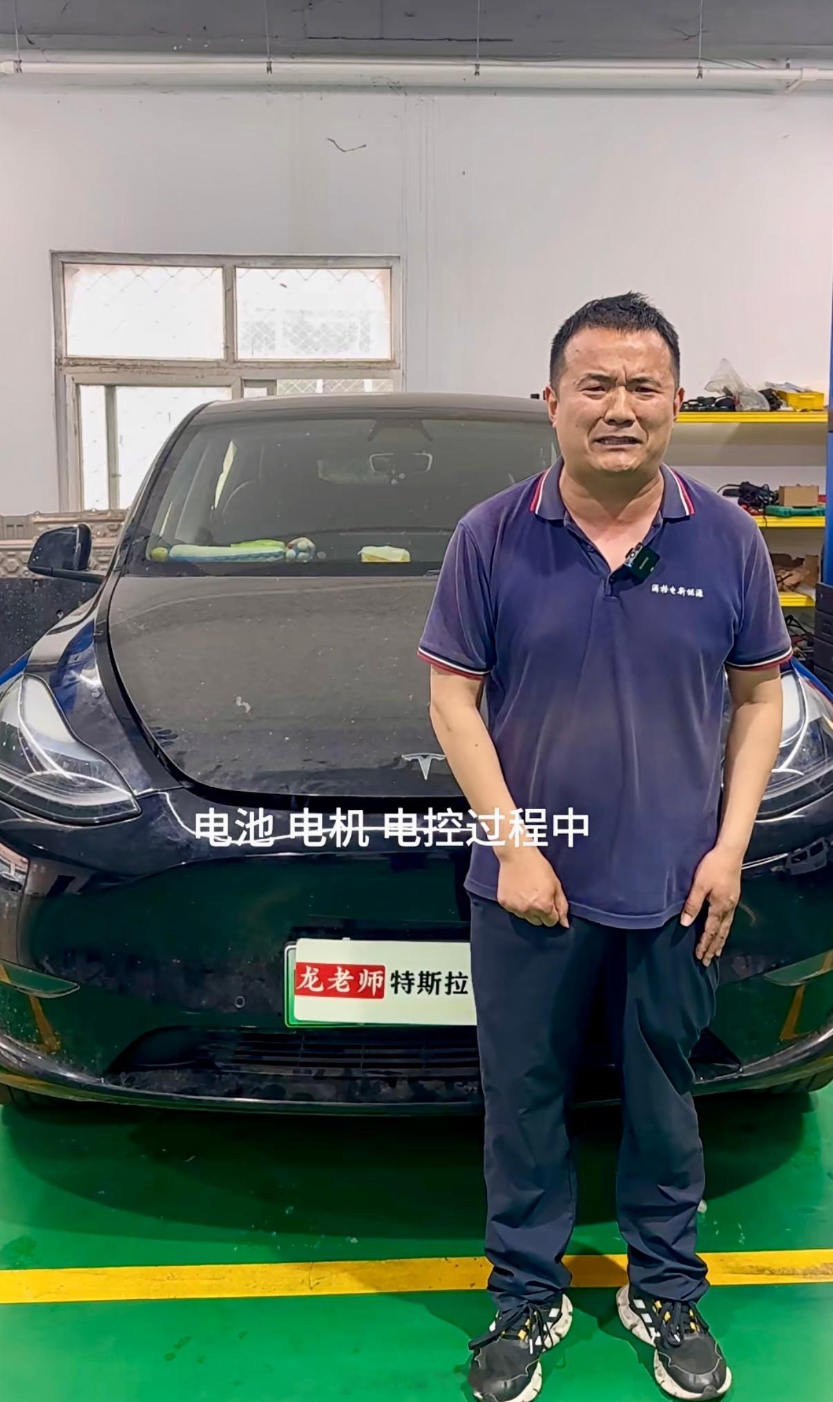 为了流量，专门盯着比亚迪黑，标题越吓人越好，视频掐头去尾、断章取义，甚至瞎编故事