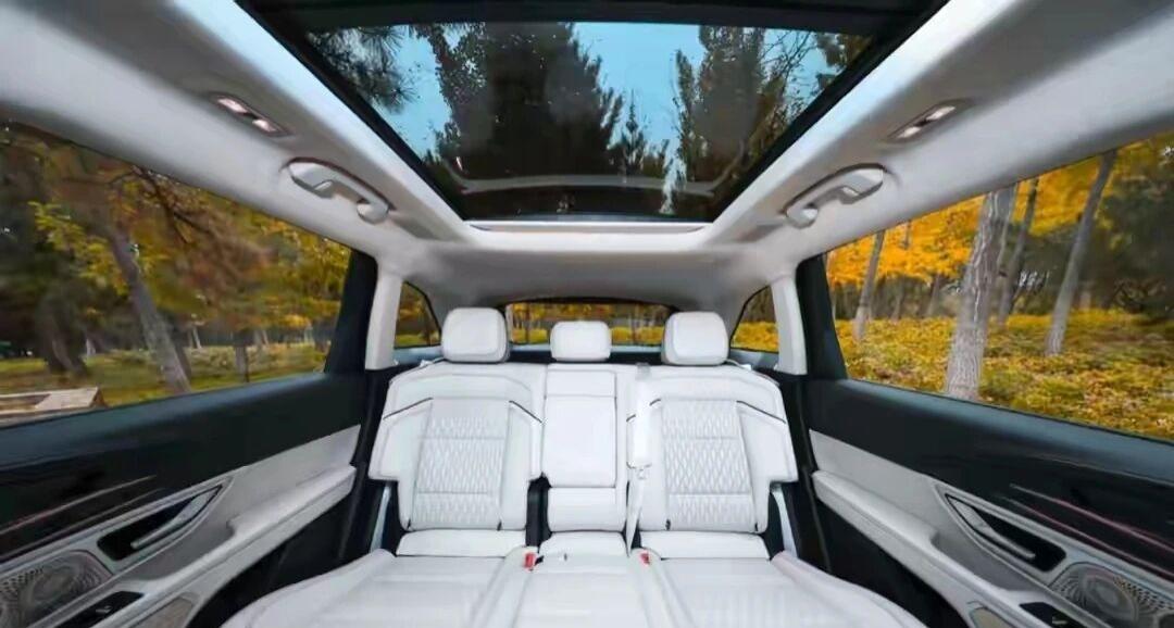 林肯航海家解锁出行新境界全新一代林肯航海家，ANC主动降噪+38个声学包，高速风