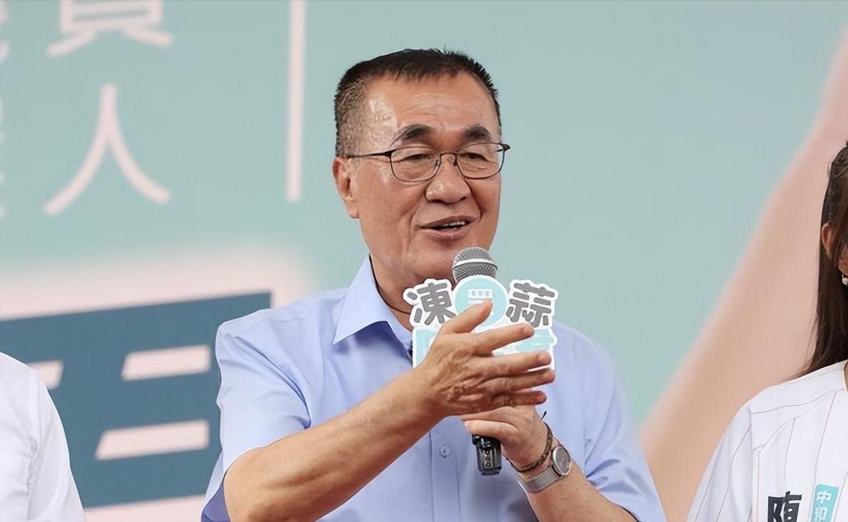 台北、新北民调均落后绿营？李四川有信心：跟蒋万安连线一定会赢
亲绿机构信民协会今