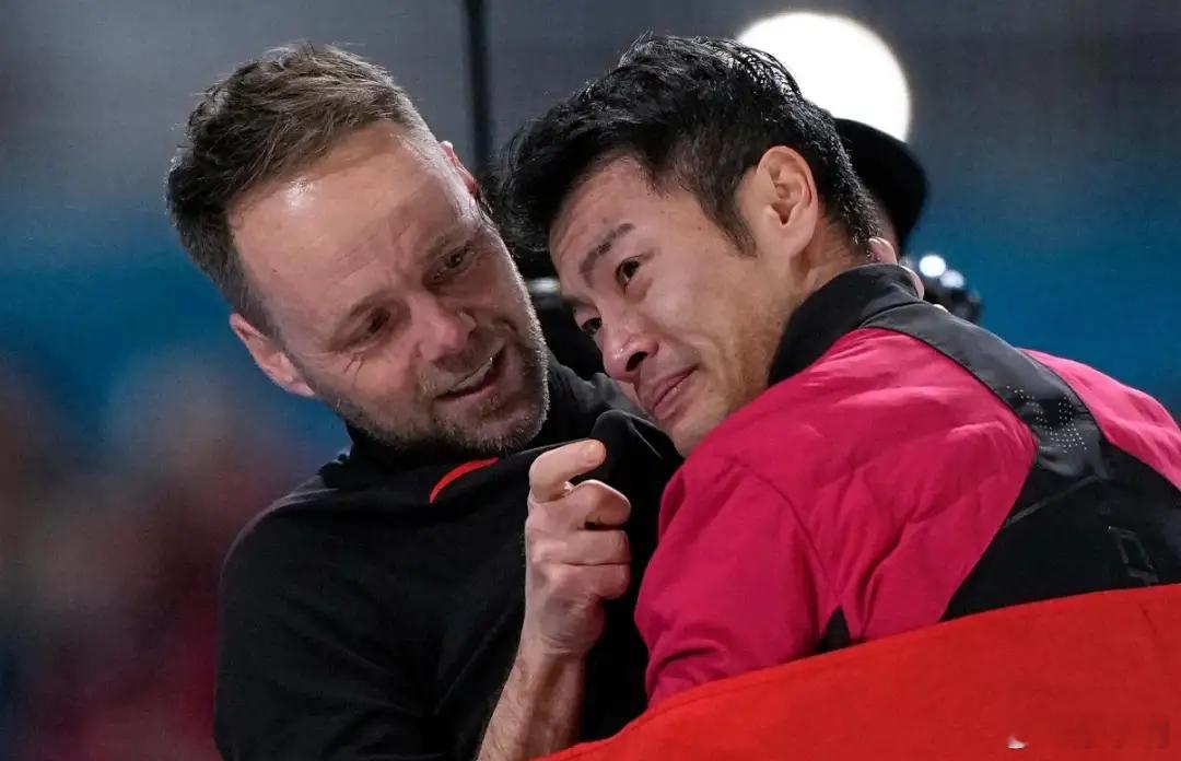 宁忠岩感谢教练如果一个运动员变得更好，那是他足够优秀；如果一个运动员变得不好，那