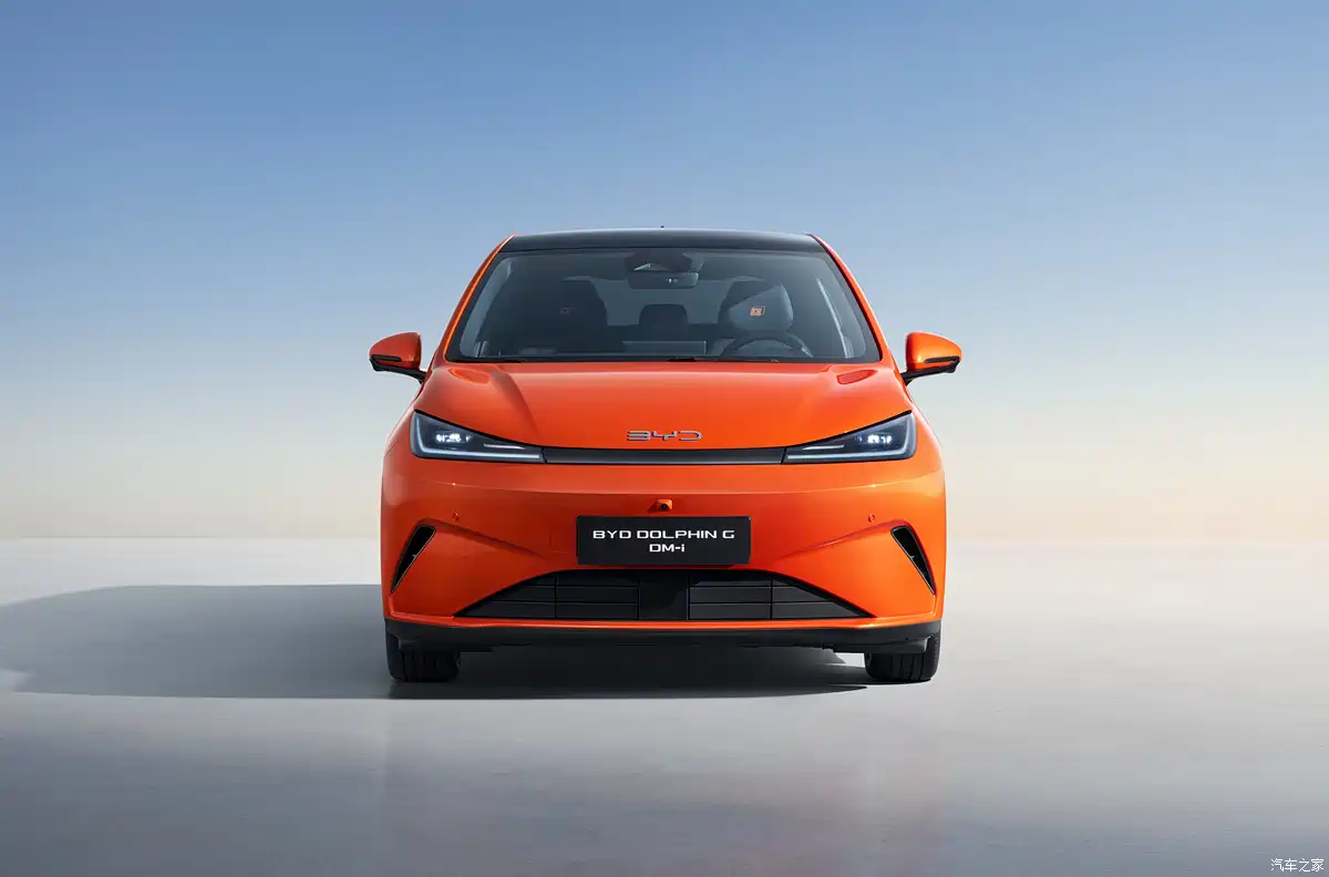 比亚迪海豚G DM-i官图，综合续航里程1000km，将于6月正式发布。 