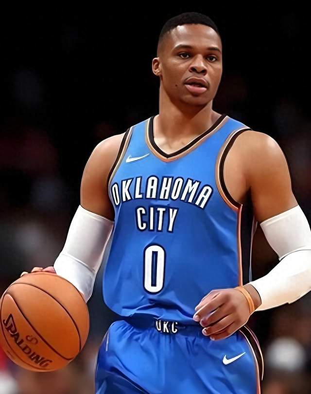 NBA老将突然换赛道！威少加盟新联赛，200万年薪引发热议