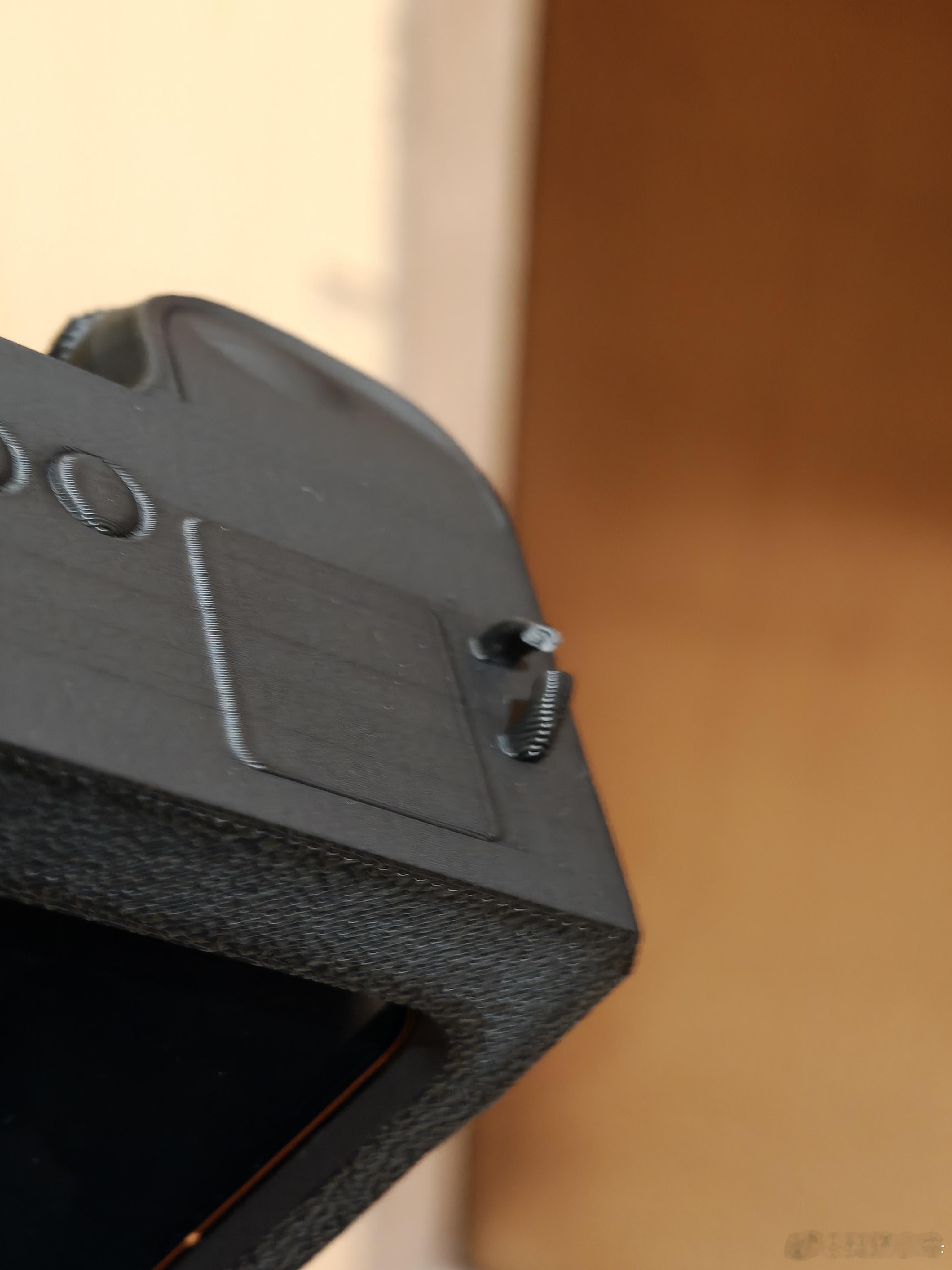 丸辣挂钩断了。