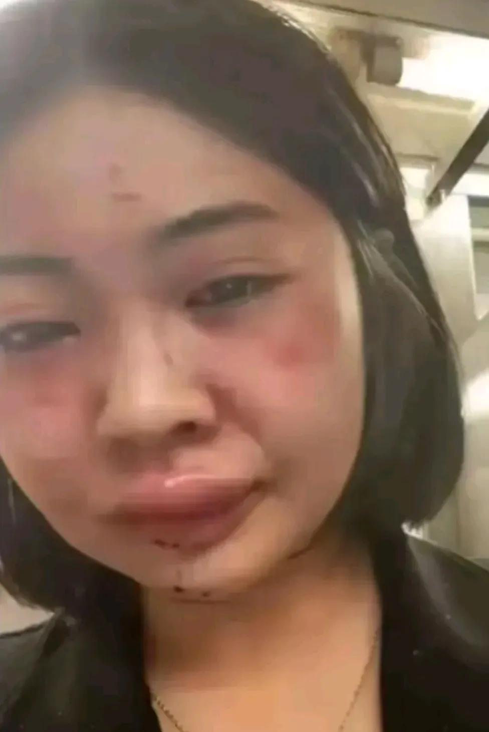老公下午把刚发的工资18000转给了我，我晚上就约了闺蜜去逛街，买了一个包包15