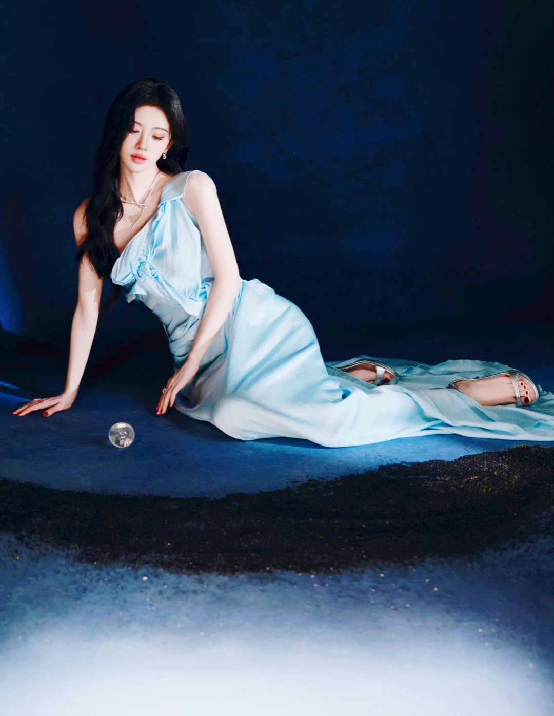 微博之夜投票鞠婧祎微博之夜投票能进top10嘛，特别期待小鞠的表现哈❤️鞠婧祎