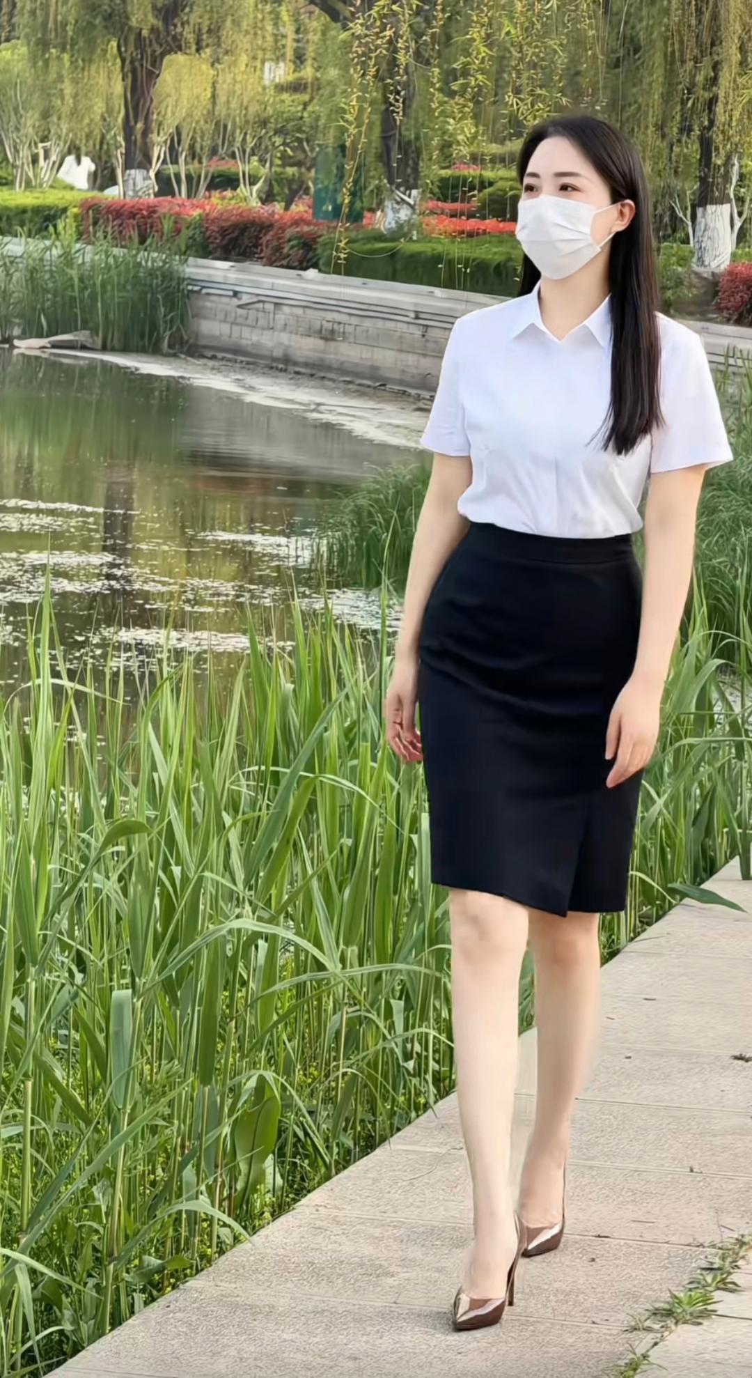 端庄秀美！