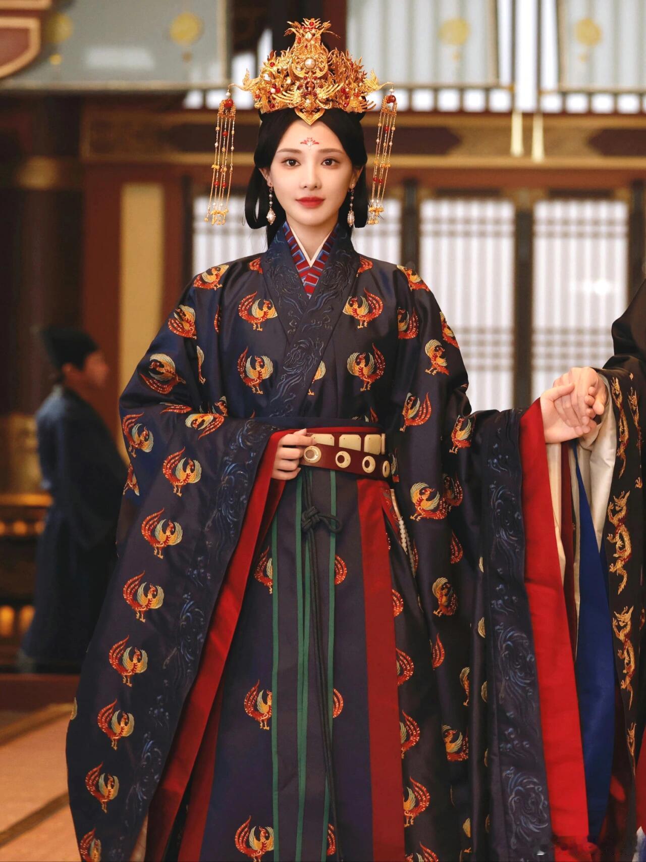 彭小苒杀回皇后赛道彭小苒简直是从书里走出来的！这个皇后我可以[舔屏] ​​​