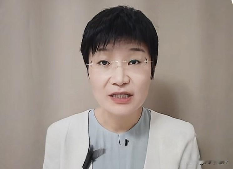 苏晓晖重磅研判：美军狂轰伊朗3轮看似威风，最后油价买单的却是全球普通人
 
一刷