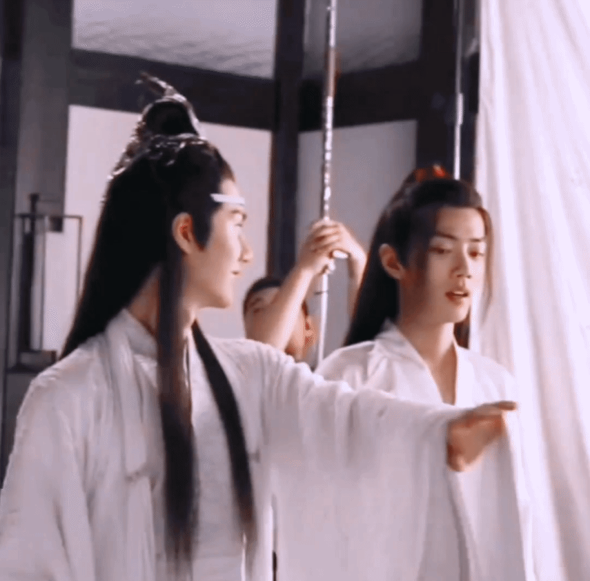 配合表演[哈哈] ​​​