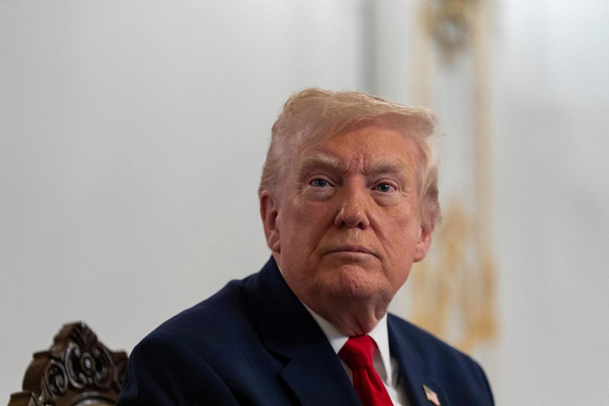 美国霸权焦虑下的军事干预与全球应对策略研究

美国近年来在军事、经济领域的异常举