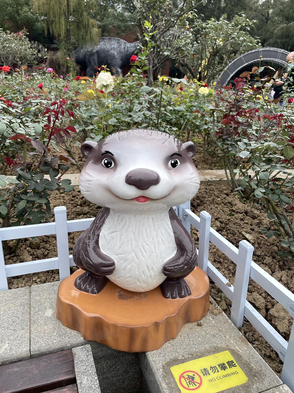 我的今日状态：🥲强颜欢笑
我这里的天气：🌤️多云